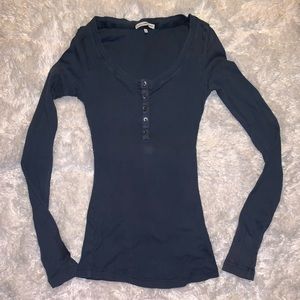 Beautiful cornflower blue James Perse Henley